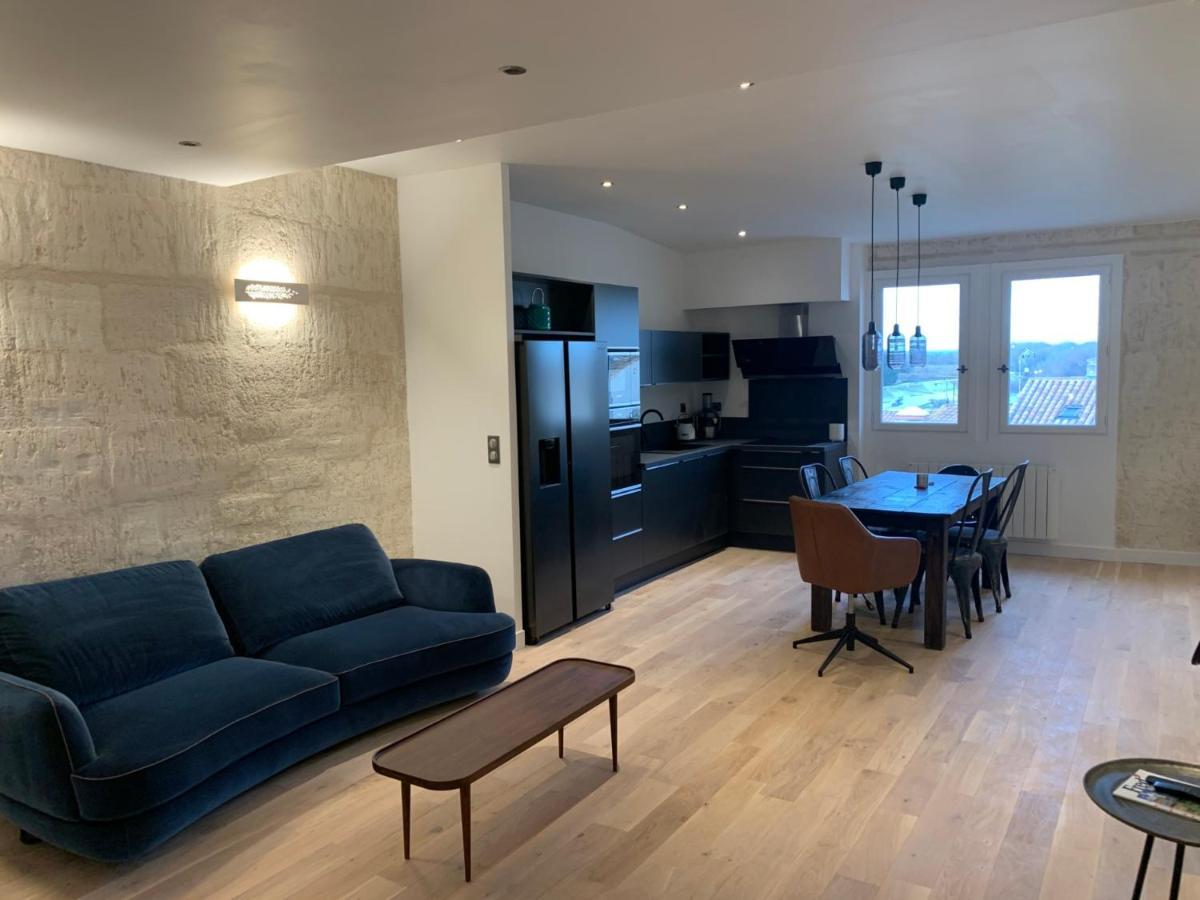 Superbe Appartement Avec Vue Arles Esterno foto