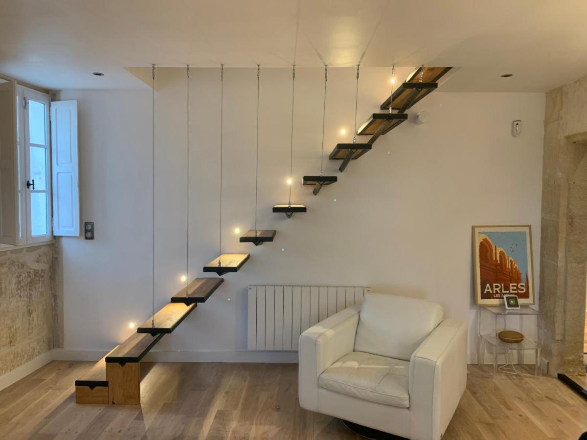 Superbe Appartement Avec Vue Arles Esterno foto