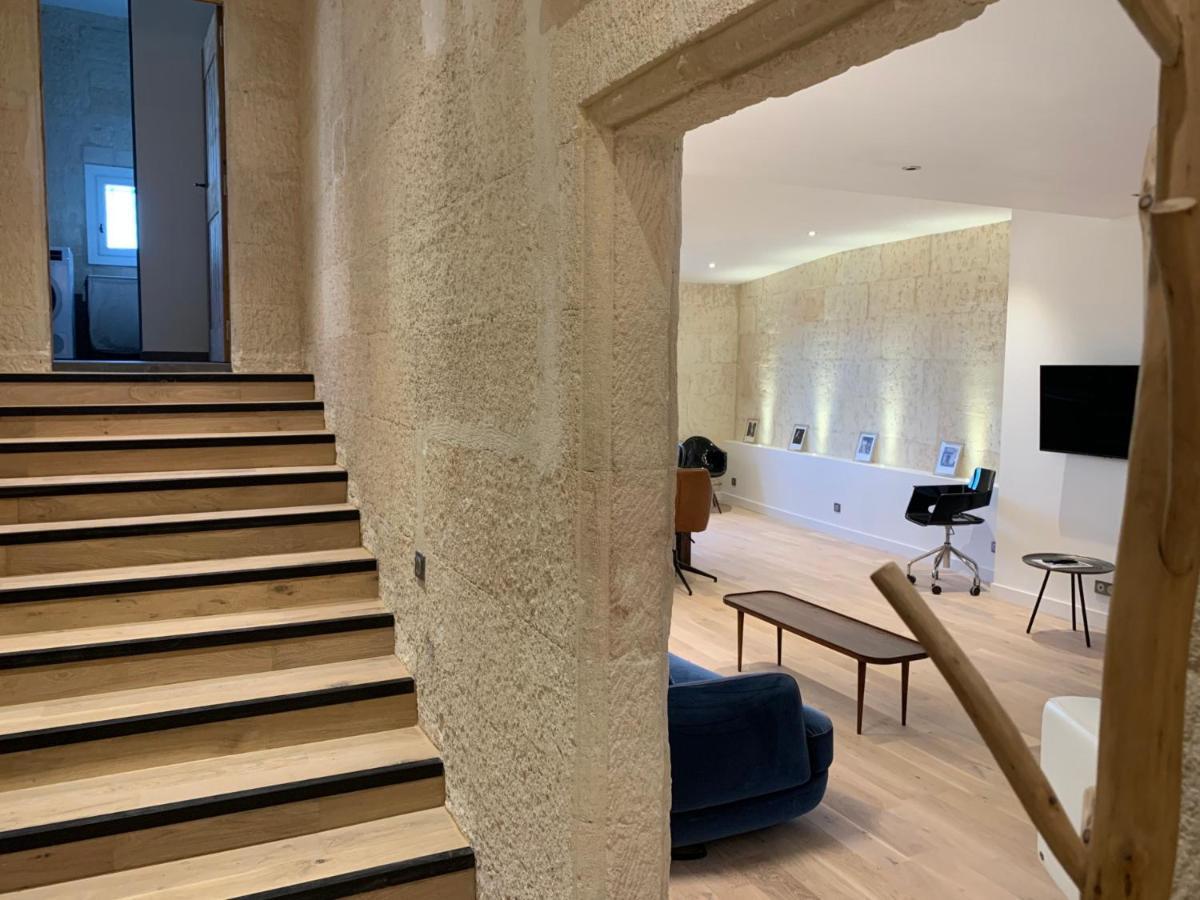 Superbe Appartement Avec Vue Arles Esterno foto